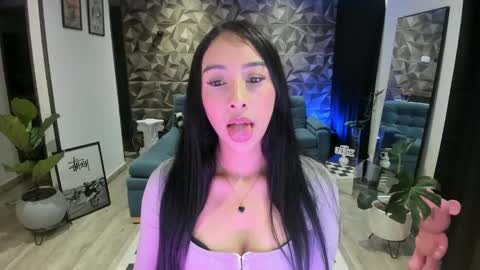 Snapshot of jade_porn chatting on March 7, 12:12 pm Jade  independent model online show from March 7, 12:12 pm