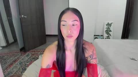 Snapshot of jade_porn chatting on October 9, 10:32 am Jade  independent model online show from October 9, 10:32 am