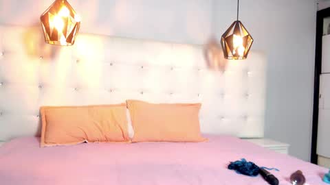 karlla scarlet online show from December 29, 3:22 am