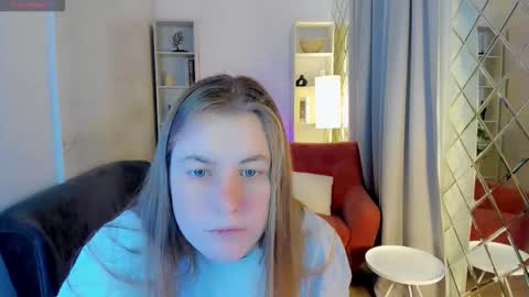 Jade online show from December 20, 2:35 pm