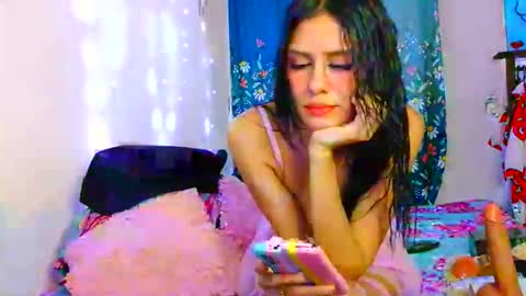 Jade Watson online show from March 19, 5:35 am