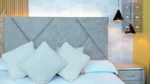 Snapshot of jade_whisper chatting on September 13, 2:03 am Alanis Cooper online show from September 13, 2:03 am