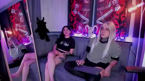 Jade  Khada online show from March 13, 8:01 pm