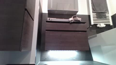 jak_81 online show from January 8, 1:00 am