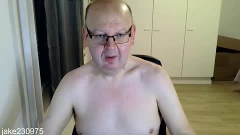 Jake2309 online show from November 28, 9:44 pm