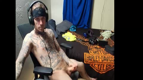 showingitoff online show from January 10, 6:41 am