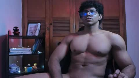 Snapshot of jake_hill1 chatting on September 16, 5:54 am jake_hill1 online show from September 16, 5:54 am