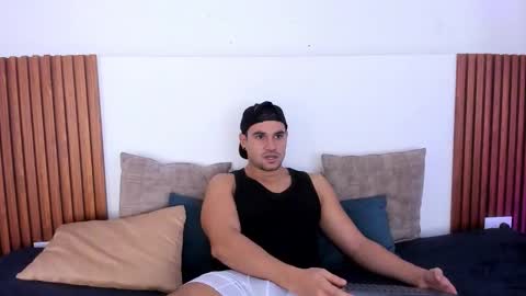 Jake  online show from December 17, 3:46 am