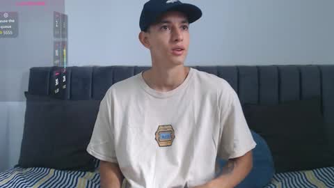 Hi guys im new 3 online show from November 14, 4:31 pm