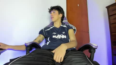 jake online show from April 4, 1:01 am