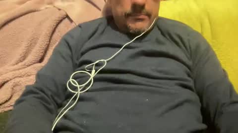 jamelgo online show from December 8, 2:35 am