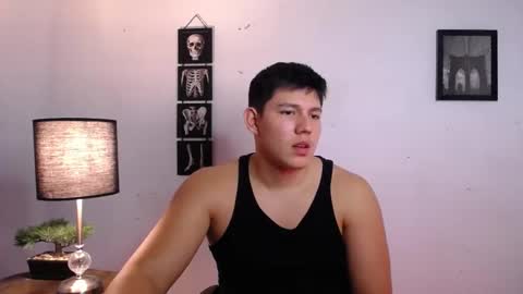 james_cr online show from November 17, 11:40 pm