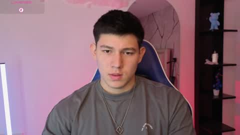 james_cr online show from June 24, 12:56 pm
