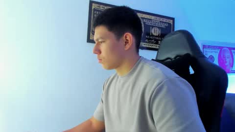 james_cr online show from February 28, 1:47 pm