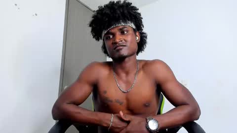 james_makony_1 online show from December 24, 10:49 pm