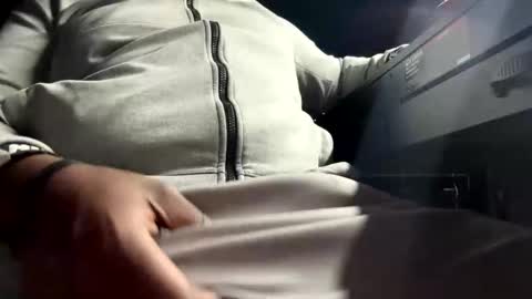 James H online show from February 22, 8:29 am