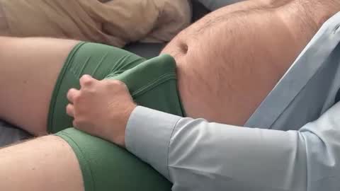 Snapshot of jamesjazz23 chatting on December 17, 3:16 pm jamesjazz23 online show from December 17, 3:16 pm