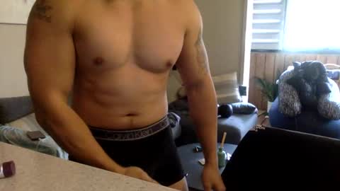 jamesmo820913 online show from January 17, 3:49 am