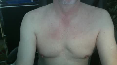 jamesray722 online show from February 24, 7:09 pm