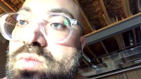 Snapshot of jamie19905 chatting on February 21, 7:56 am jamie19905 online show from February 21, 7:56 am