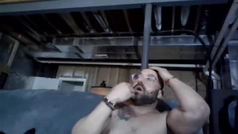 Snapshot of jamie19905 chatting on February 25, 8:47 am jamie19905 online show from February 25, 8:47 am