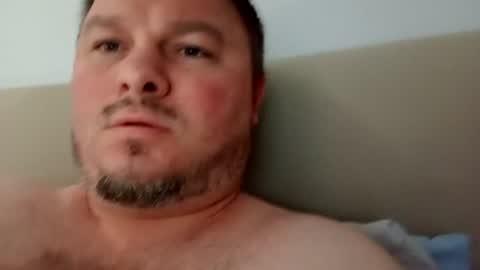 jamiecruz89 online show from June 16, 7:45 am