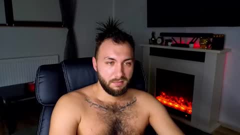 Robbie online show from December 2, 6:45 am