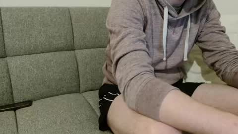 Jan online show from December 4, 4:10 pm