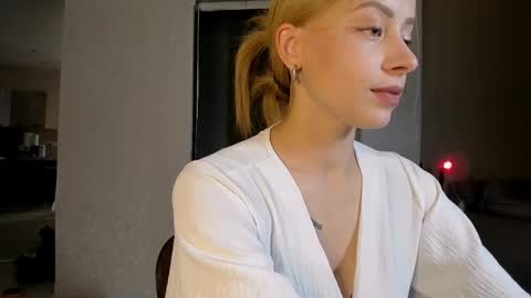 Jane online show from February 22, 8:31 pm