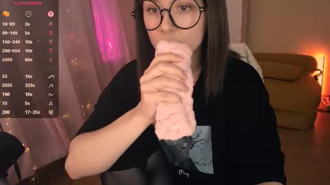 jane_kinn online show from June 20, 5:02 am