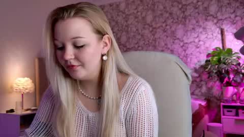 jane suckss online show from April 21, 2:46 pm