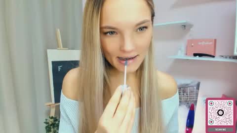 Hi Im Alice and here youll find something online show from October 5, 7:28 am