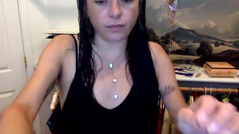 janicepepper online show from October 1, 3:33 pm