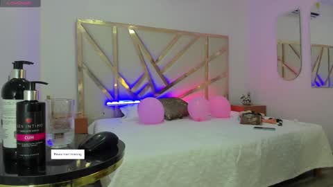 janna_foxx online show from October 13, 3:52 am