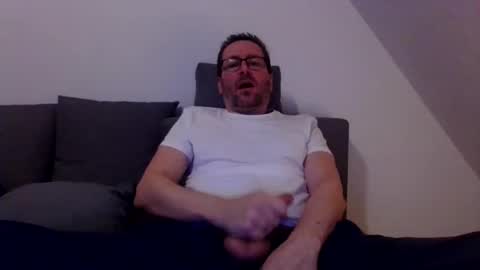 jannis_37 online show from November 12, 6:21 pm
