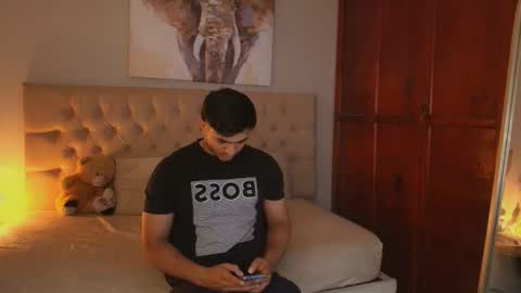 janomar01 online show from February 21, 6:33 pm