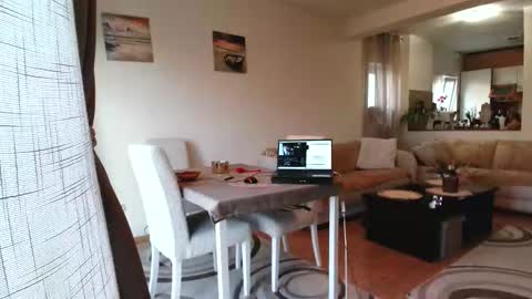 jaqueline88 online show from September 13, 5:54 am