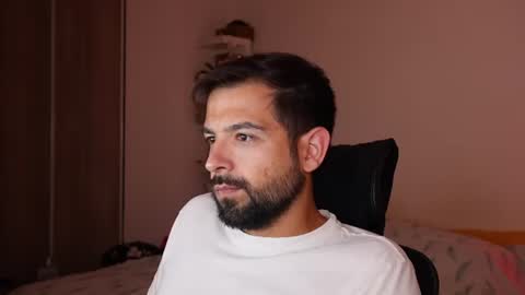 JAROD online show from August 4, 7:21 pm