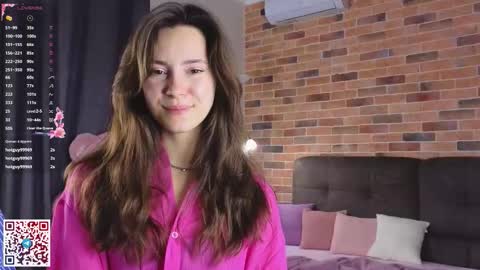 Chloe online show from October 7, 6:31 am