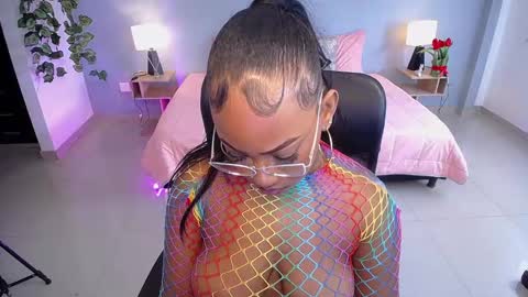 Instagram jasminecampbell1  online show from February 14, 6:40 pm