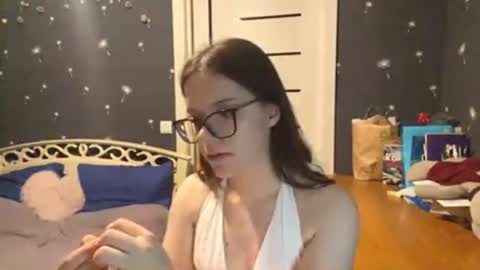 Lily 3 online show from July 21, 7:27 pm
