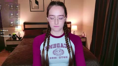 Jasmine online show from November 24, 11:42 am