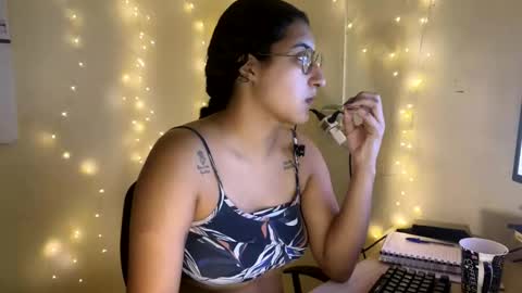 Jasmine online show from April 9, 12:22 pm