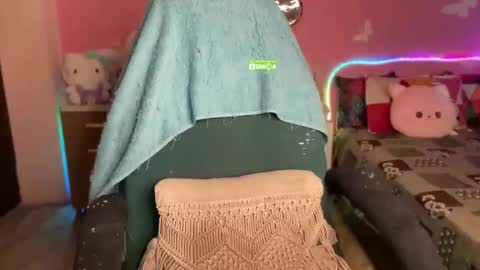jasmine online show from June 7, 5:51 pm