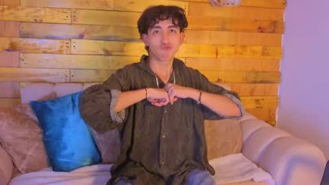 jason_haz3 online show from April 28, 9:08 pm