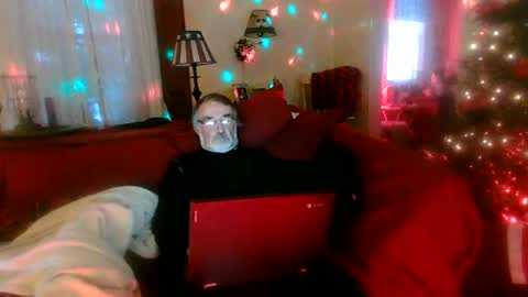 Jason online show from December 15, 9:33 pm