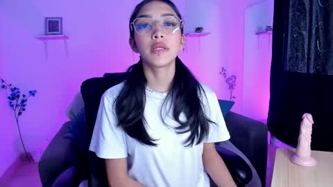 Jaulyn online show from March 24, 1:39 pm