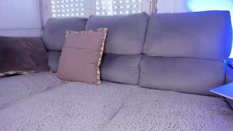 Javier  online show from February 11, 2:54 pm