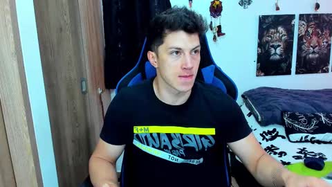 Javier online show from February 19, 6:21 pm