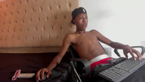 jax_maliq online show from September 15, 2:57 am